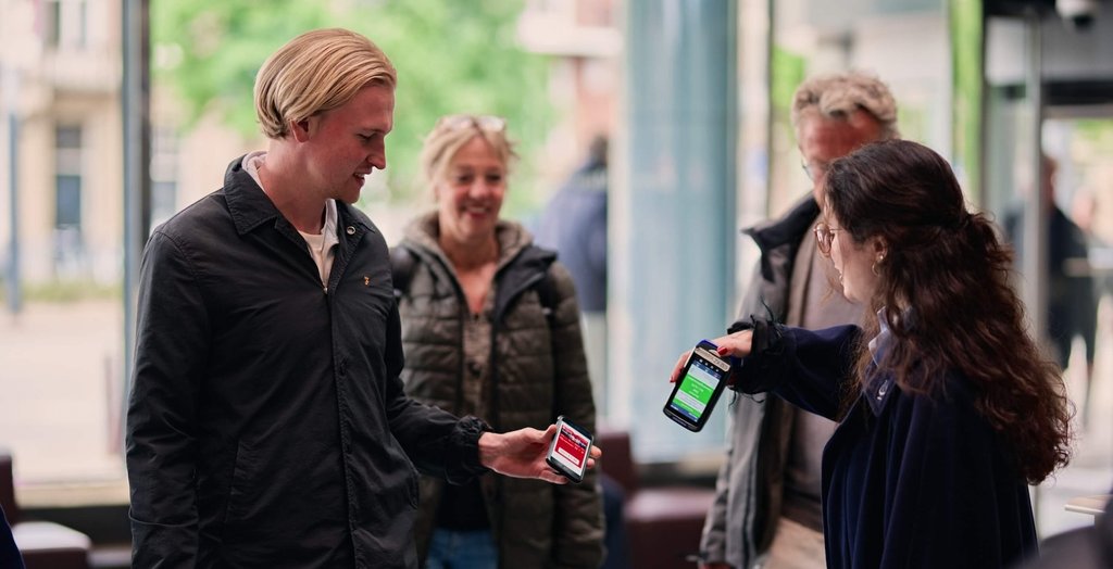1. Uw bezoek, kaart controle BOVEN ONTVANGSTConcertvrienden- Close-up- 2025-05-04 10.49.21 - DSC05485 - Milagro Elstak (1)