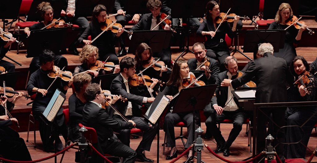 4. Uw bezoek BOVEN PROGRAMMA Manfred Honeck - Milagro Elstak