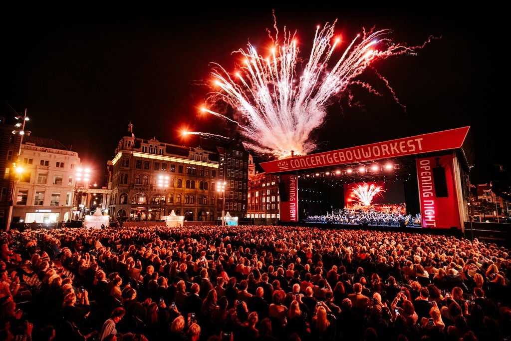 Opening Night 2021 at Dam square