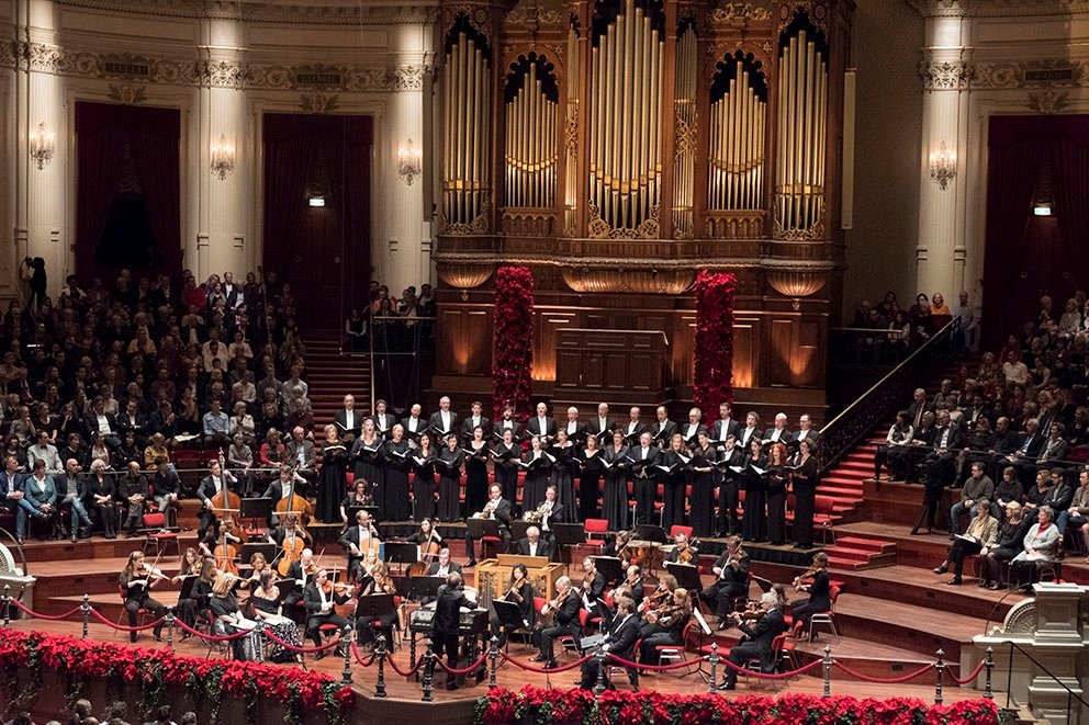 Onder leiding van  Trevor Pinnock Marlis Petersen - sopraan Ursula Eittinger - mezzosopraan Daniel Behle - tenor Michael Nagy - bariton Nederlands Kamerkoor - koor
