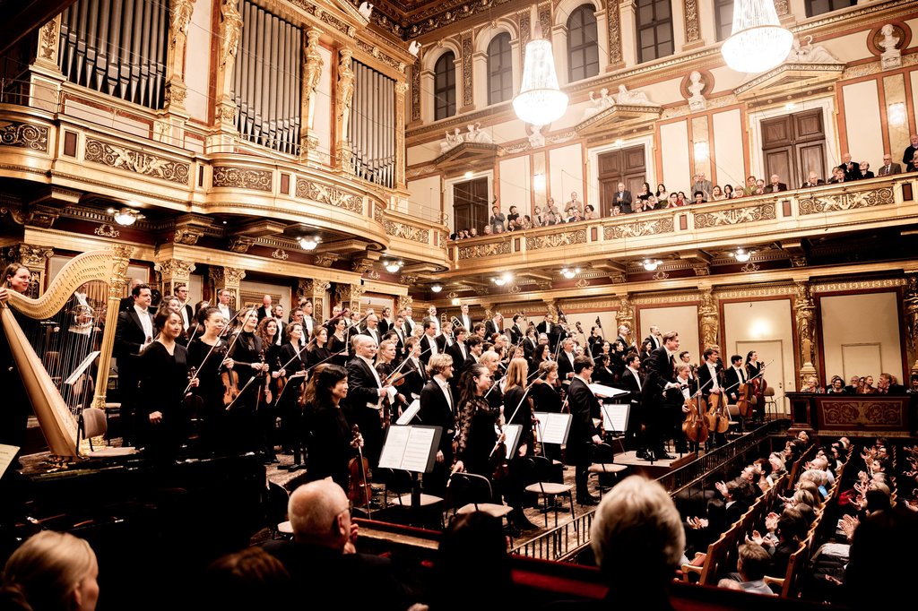 The Concertgebouworkest performing at the Musikverein in Vienna, conducted by Klaus Mäkelä.