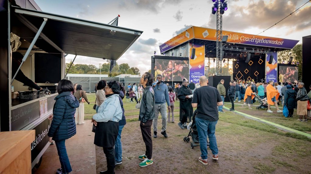 Opening Night 2024 food truck jlousberg_240913_rco_opening_night_r5_3738_hr_2