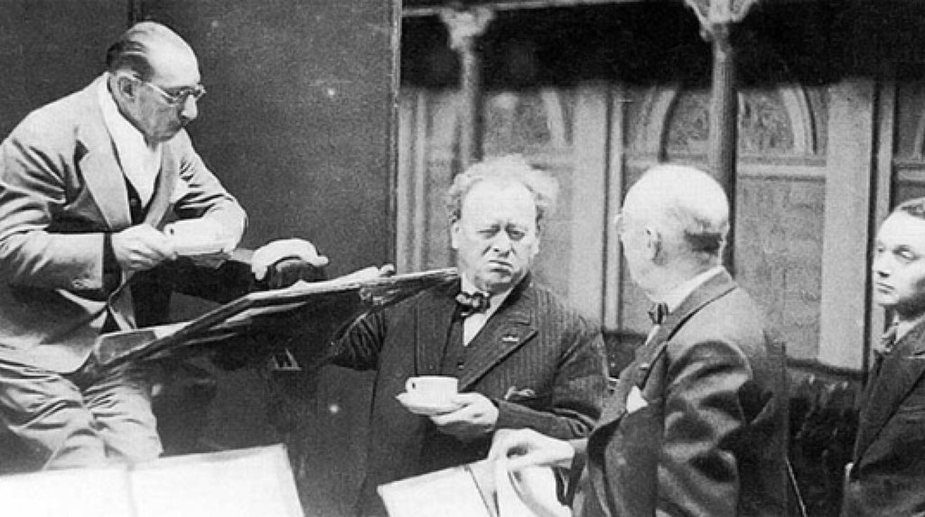 1937 - Igor Stravinsky, Willem Mengelberg and on the right the German conductor Hans Swarowsky