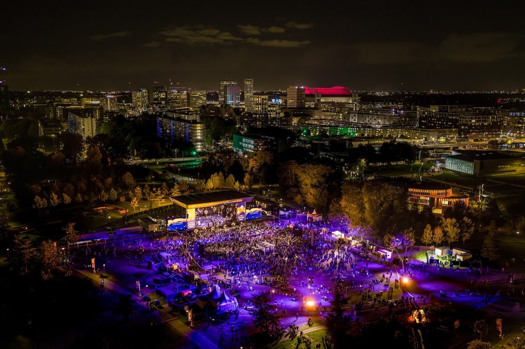 opening_night 2024_ dronebeeld _nacht