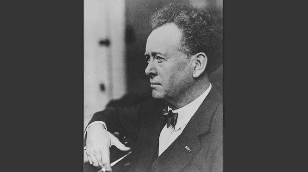 Willem Mengelberg with his signature cigar